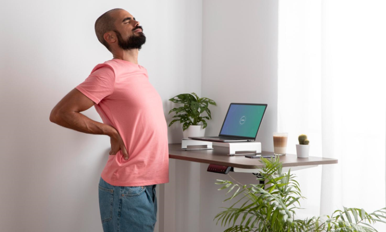How Poor Posture Contributes to Back Pain and How to Fix It